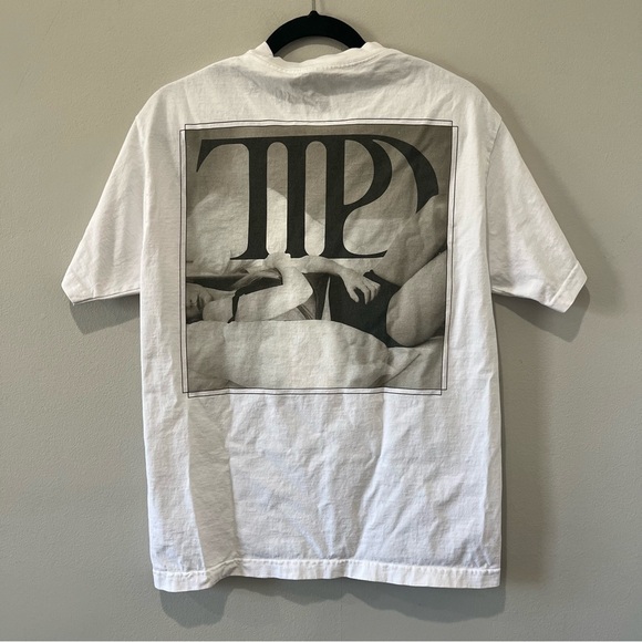 Taylor Swift T Shirt Women’s Medium Tortured Poets Department Graphic Tee - Picture 2 of 6